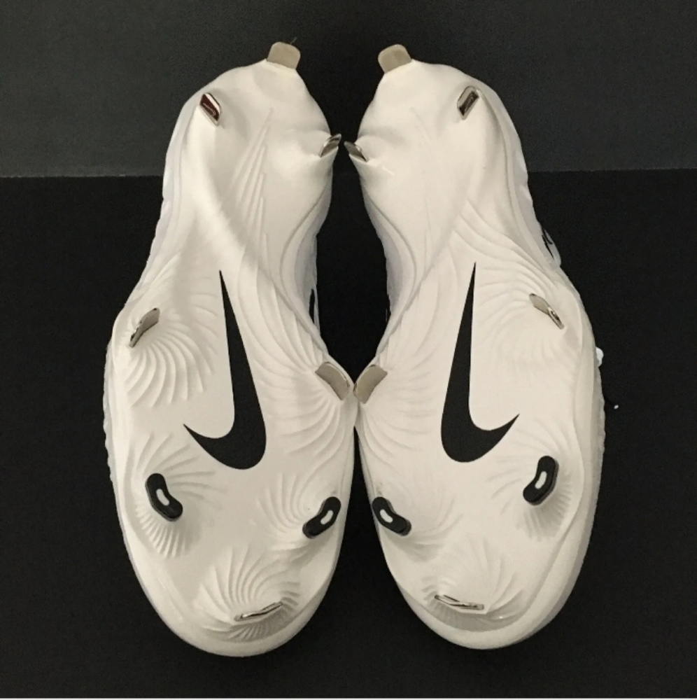 NWOB Nike Alpha Huarache NXT Metal Baseball Cleats White Black Gray - Picture 16 of 16